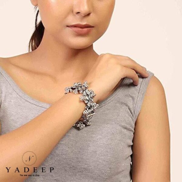 Yadeep India Bracelet With Ghungroo For Women (Silver) Jewellery