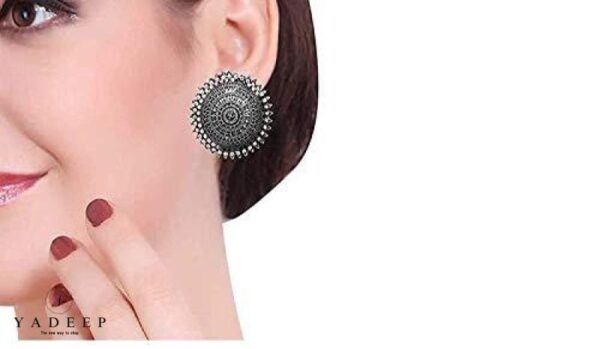 Yadeep India Contemporary Oxidized Silver Base Metal Stud Earrings For Women & Girls White Jewellery